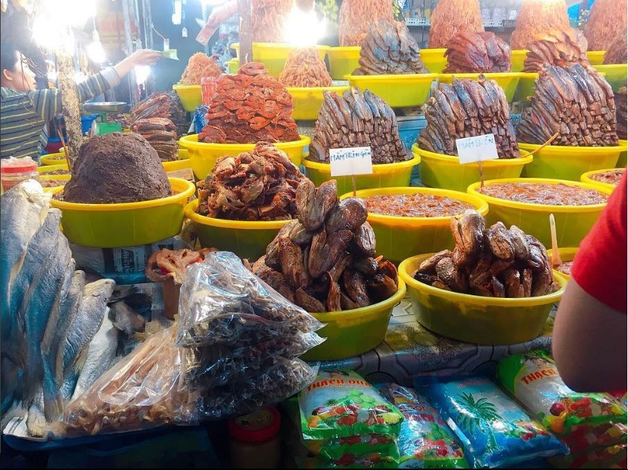 Bỏ túi kinh nghiệm đi chợ Tịnh Biên Châu Đốc ít ai biết