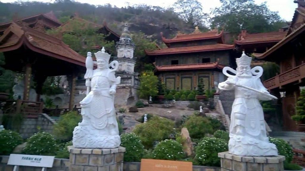 Giai thoại kì bí ở chùa Hang - Khu Du Lịch tâm linh tại Châu Đốc An Giang
